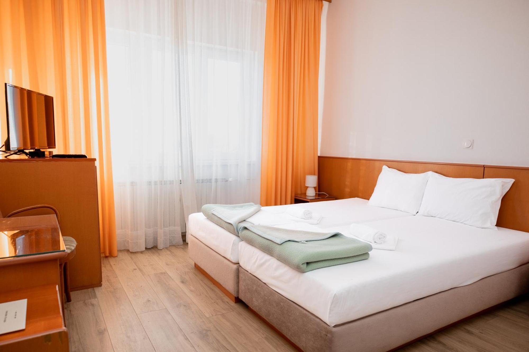 Hotel Molika Magarevo Bilik gambar